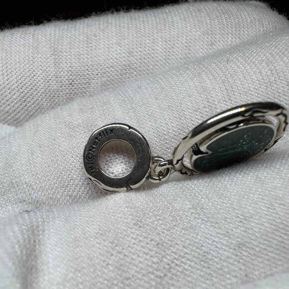 Pandora Stranger Things Glow-in-the-dark Upside Down Dangle Charm - Picture 3 of 3